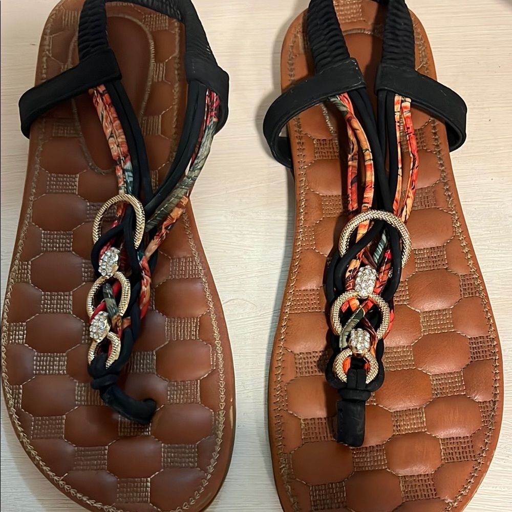 Spring Step Black and Brown Sandals with T-Strap Design
